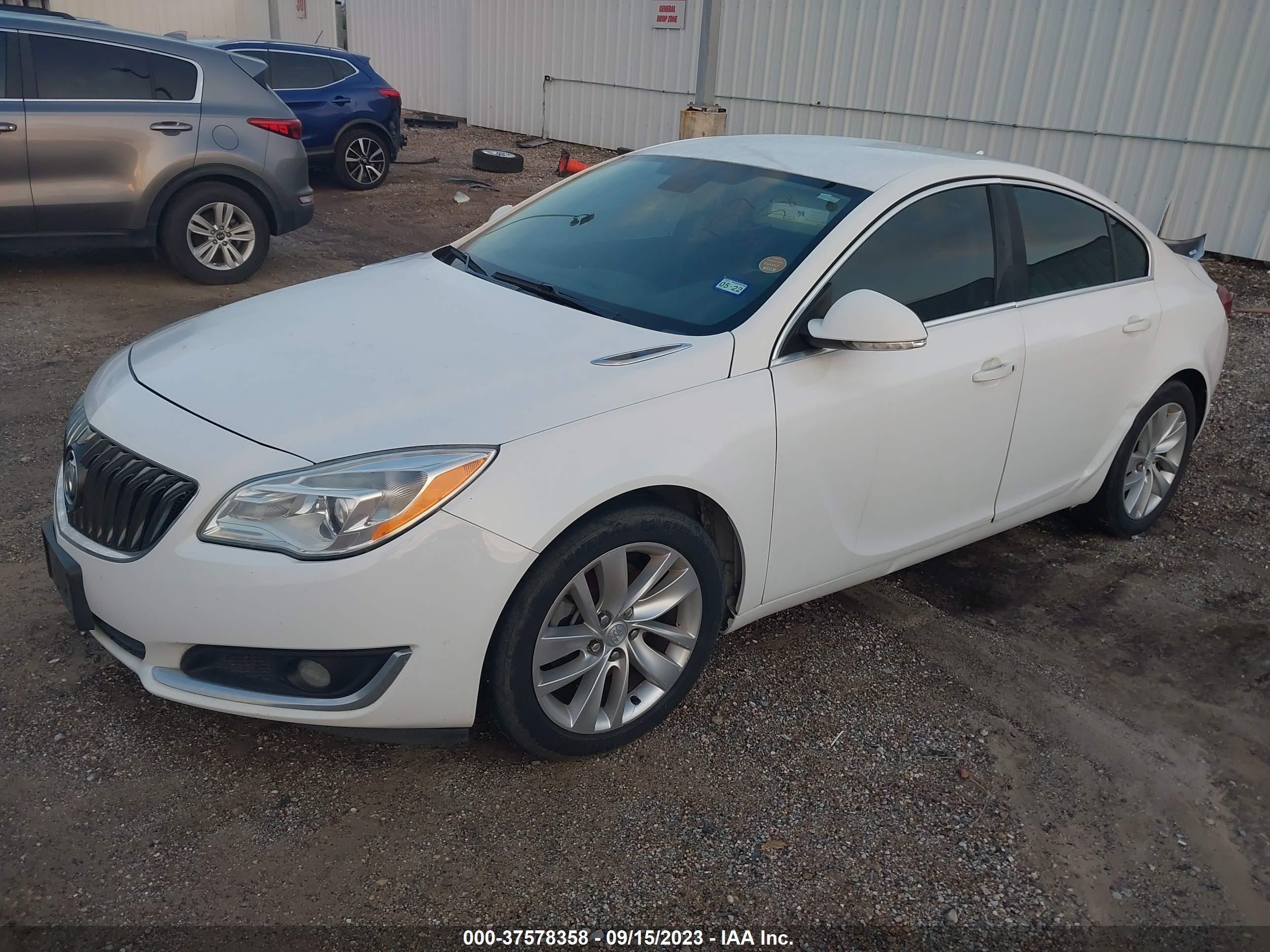 Photo 1 VIN: 2G4GK5EX1E9286204 - BUICK REGAL 