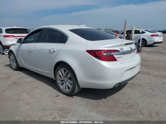 Photo 2 VIN: 2G4GK5EX1G9123832 - BUICK REGAL 