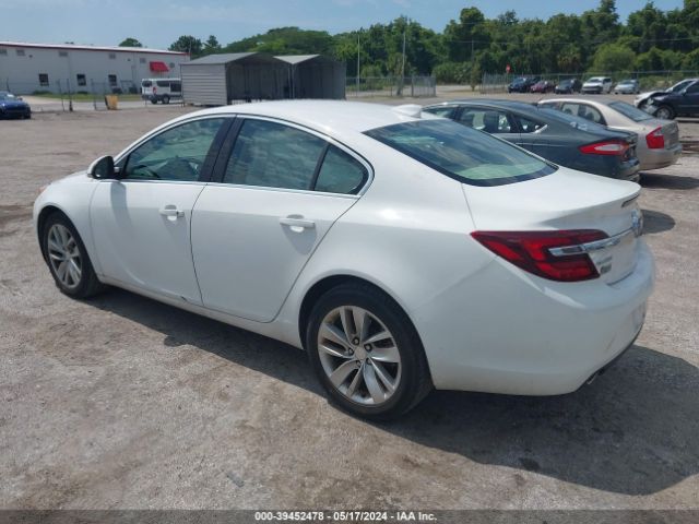 Photo 2 VIN: 2G4GK5EX2F9181415 - BUICK REGAL 