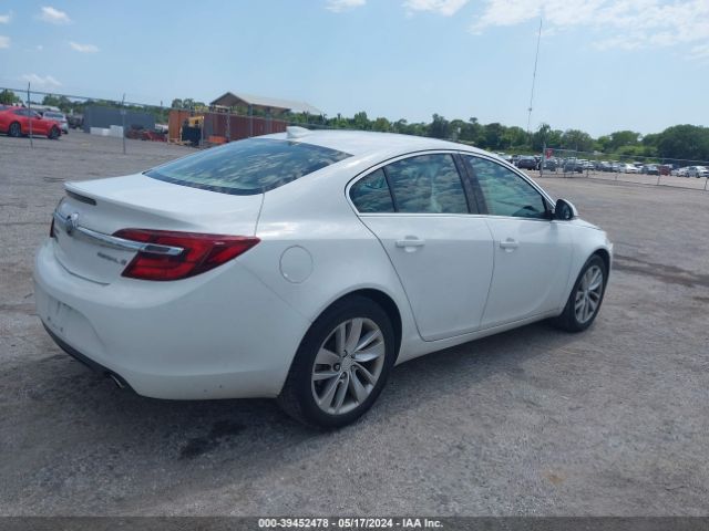 Photo 3 VIN: 2G4GK5EX2F9181415 - BUICK REGAL 