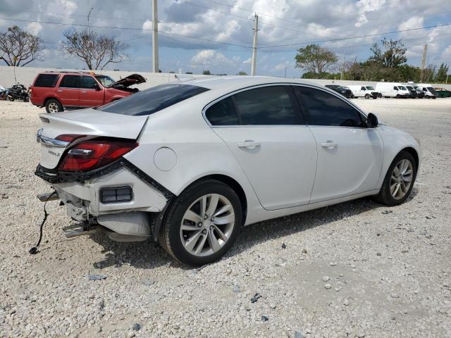 Photo 2 VIN: 2G4GK5EX3G9164110 - BUICK REGAL 