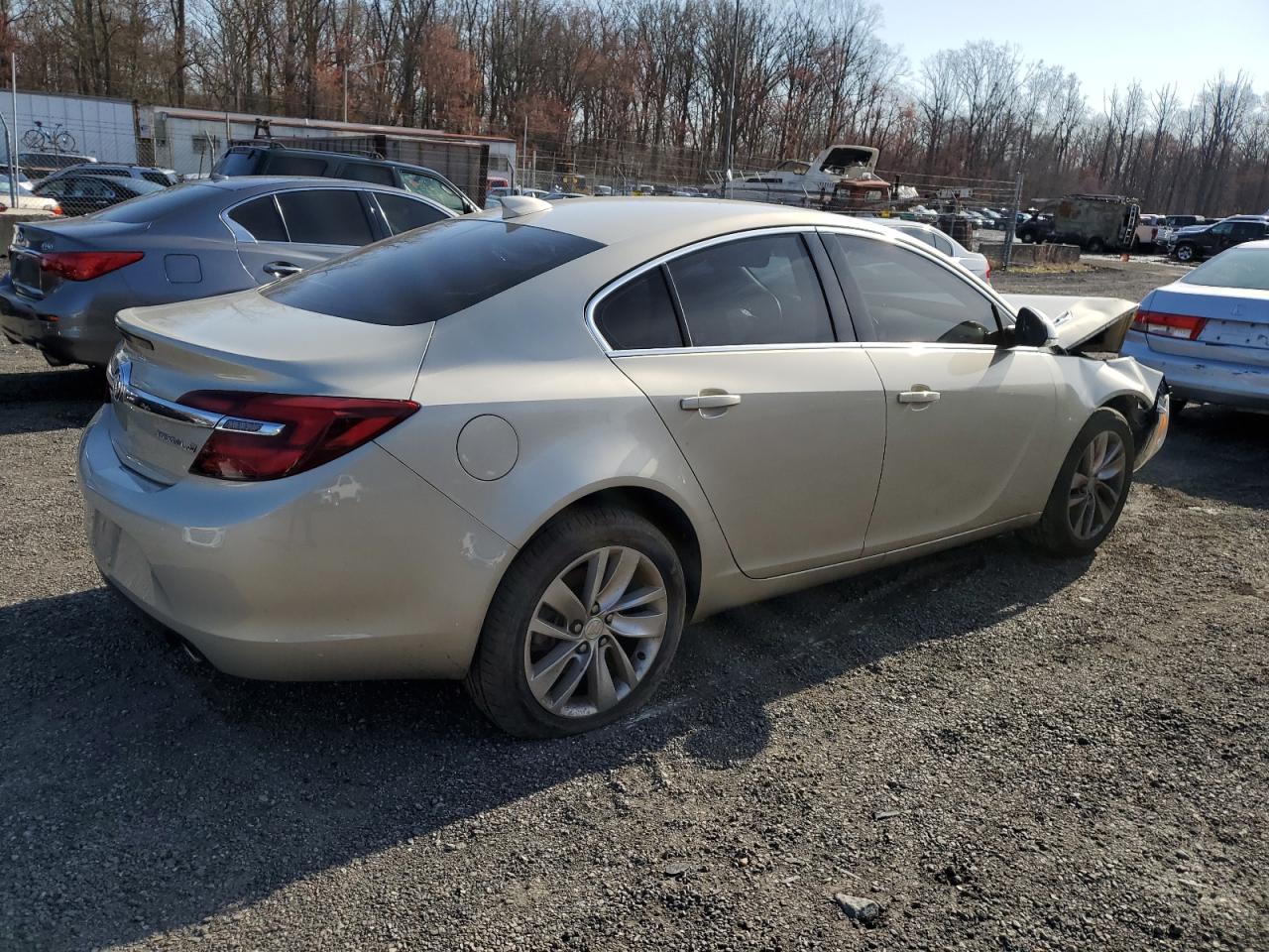 Photo 2 VIN: 2G4GK5EX3G9173583 - BUICK REGAL 