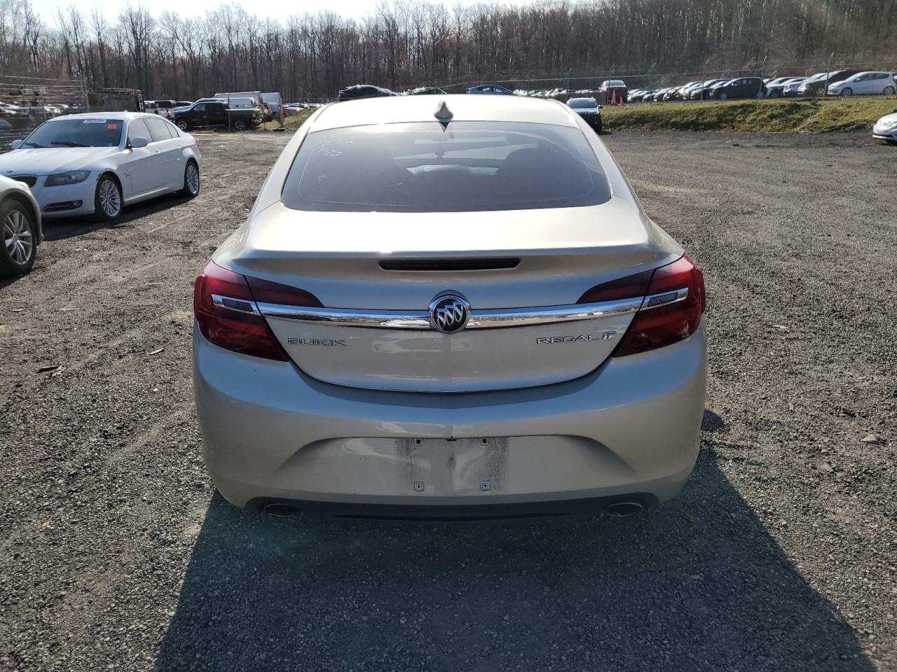 Photo 5 VIN: 2G4GK5EX3G9173583 - BUICK REGAL 