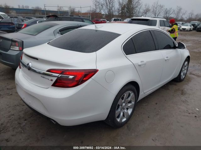 Photo 3 VIN: 2G4GK5EX4G9136090 - BUICK REGAL 