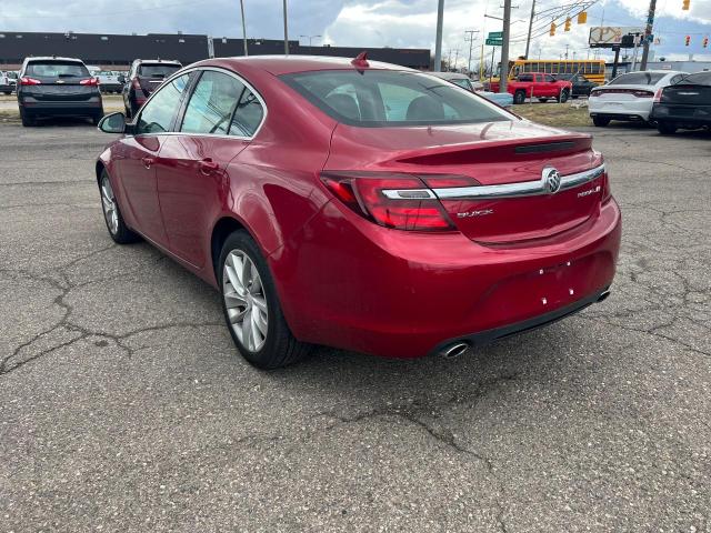 Photo 2 VIN: 2G4GK5EX5E9194822 - BUICK REGAL 