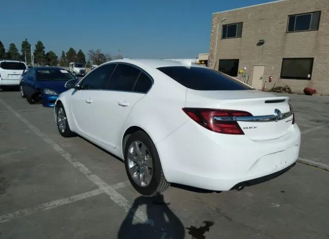 Photo 2 VIN: 2G4GK5EX5G9116916 - BUICK REGAL 