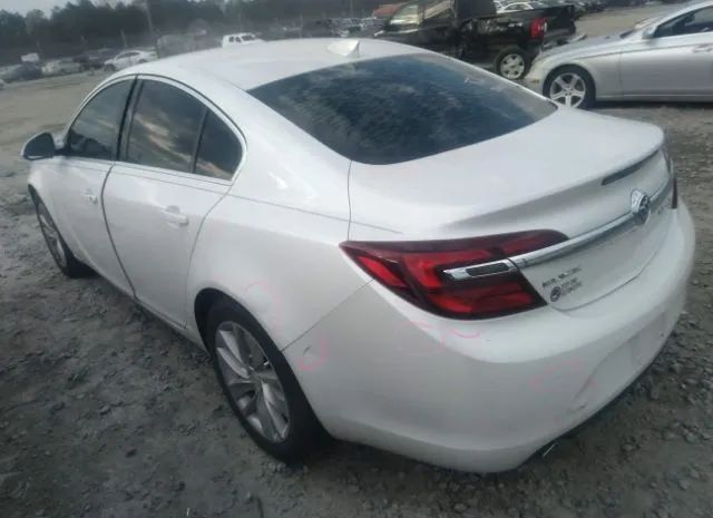 Photo 2 VIN: 2G4GK5EX5G9138561 - BUICK REGAL 