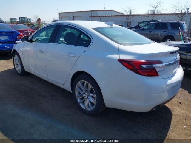 Photo 2 VIN: 2G4GK5EX5G9208382 - BUICK REGAL 