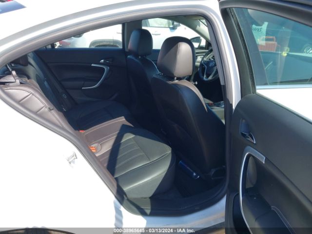 Photo 7 VIN: 2G4GK5EX5G9208382 - BUICK REGAL 