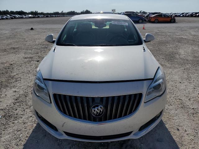 Photo 4 VIN: 2G4GK5EX6E9177138 - BUICK REGAL 