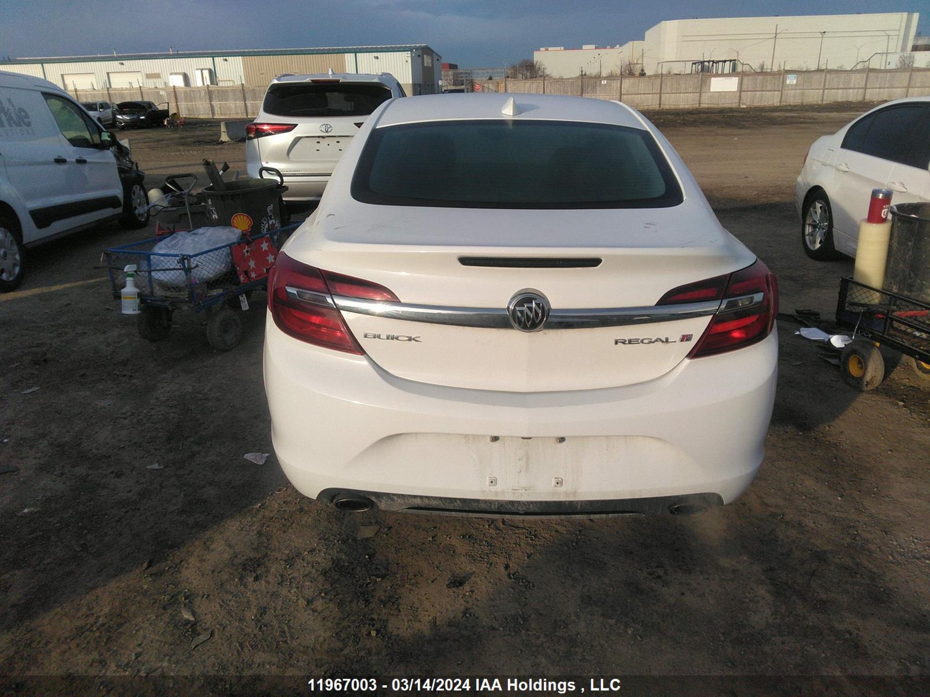 Photo 16 VIN: 2G4GK5EX6F9251613 - BUICK REGAL 