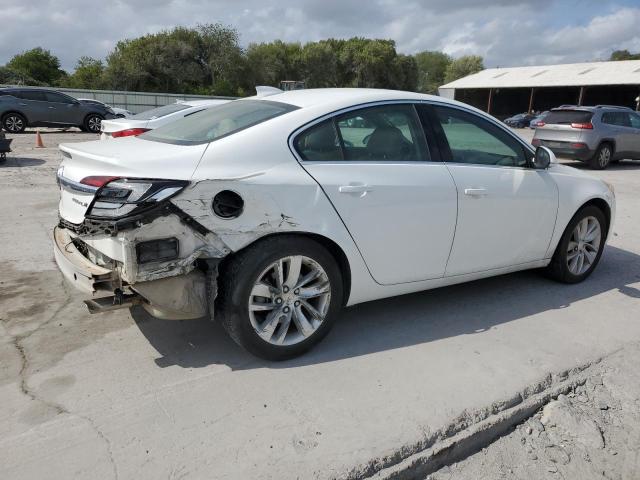 Photo 2 VIN: 2G4GK5EX7G9159721 - BUICK REGAL 