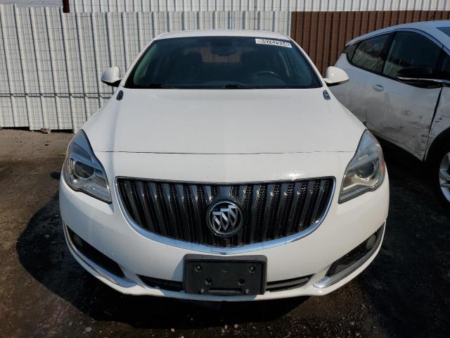 Photo 4 VIN: 2G4GK5EX7G9161002 - BUICK REGAL 