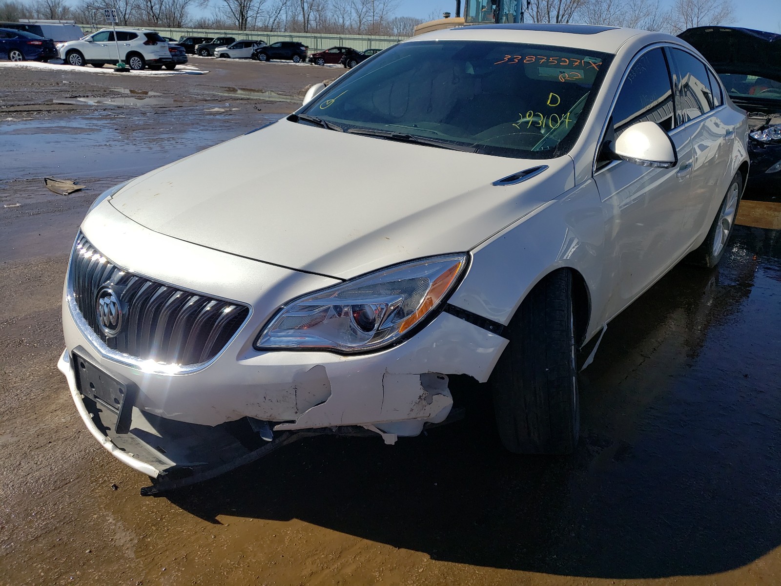 Photo 1 VIN: 2G4GK5EX8F9293104 - BUICK REGAL 