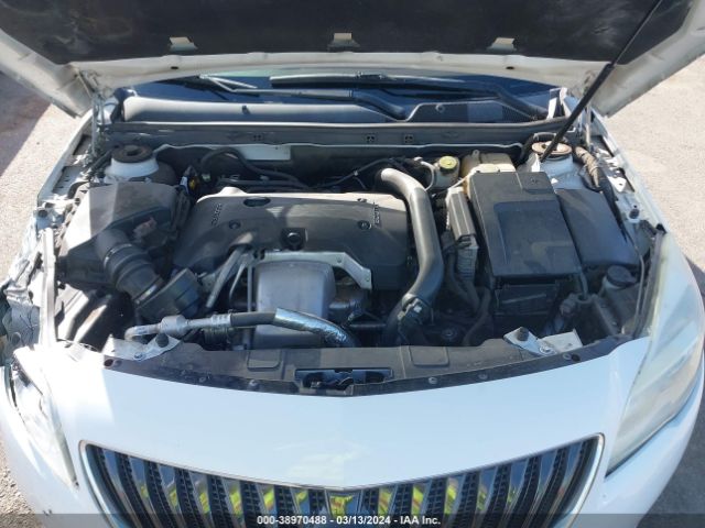 Photo 9 VIN: 2G4GK5EX9G9153046 - BUICK REGAL 