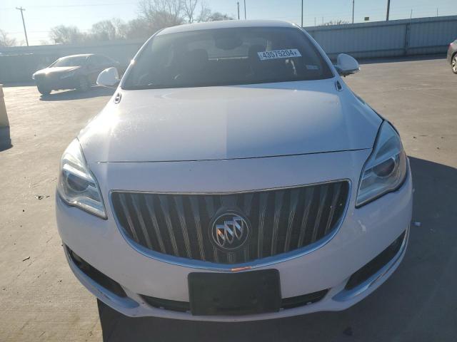 Photo 4 VIN: 2G4GK5EX9G9197855 - BUICK REGAL 