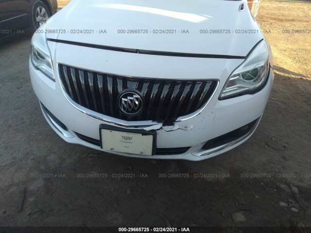 Photo 5 VIN: 2G4GK5EXXF9184286 - BUICK REGAL 