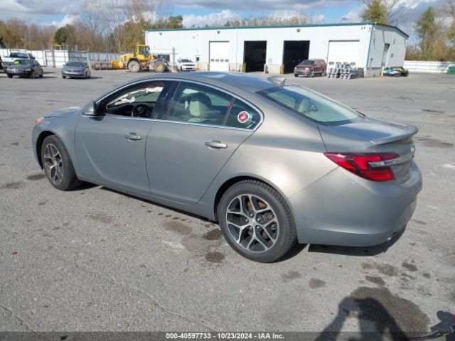 Photo 2 VIN: 2G4GL5EX1H9144968 - BUICK REGAL 