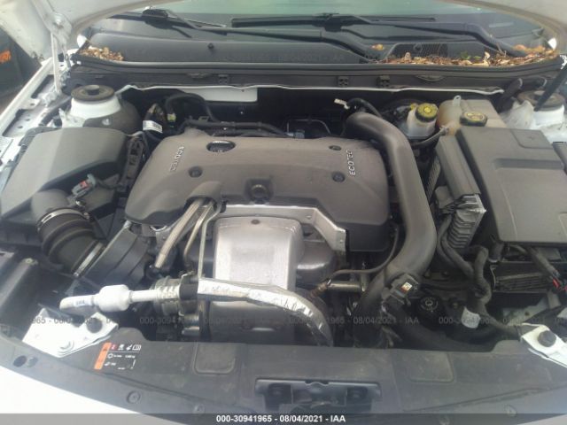 Photo 9 VIN: 2G4GL5EX3H9149203 - BUICK REGAL 