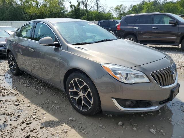 Photo 3 VIN: 2G4GL5EX5H9148327 - BUICK REGAL SPOR 