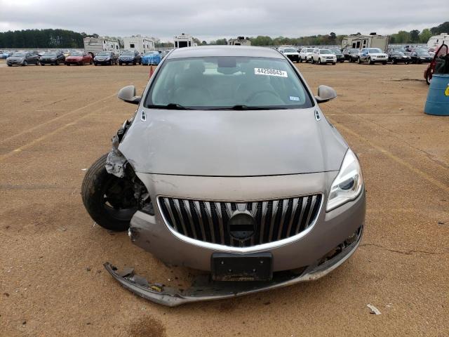 Photo 4 VIN: 2G4GL5EX5H9149994 - BUICK REGAL SPOR 