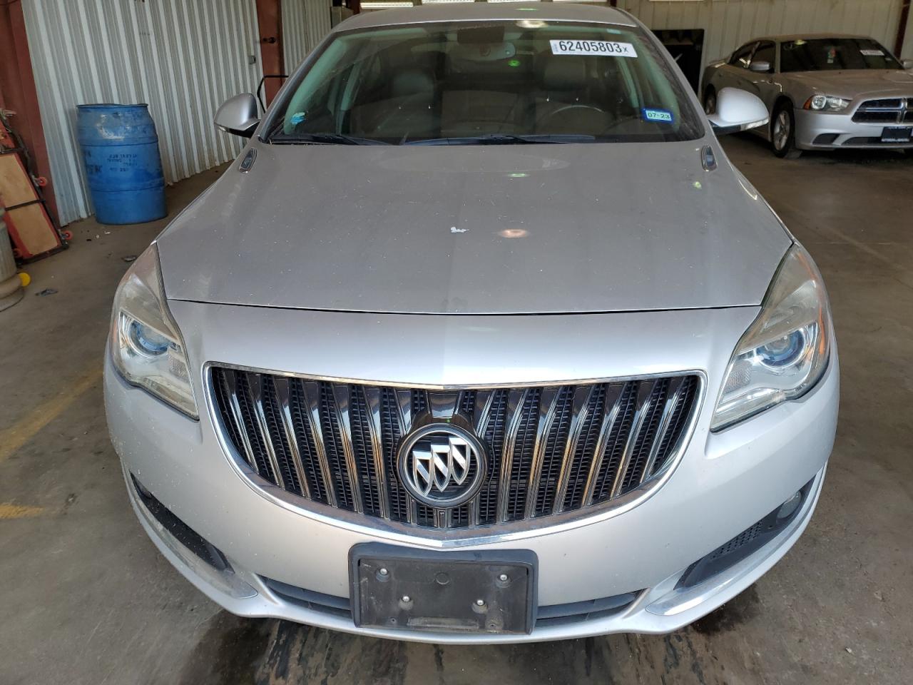 Photo 4 VIN: 2G4GL5EX6H9151382 - BUICK REGAL 