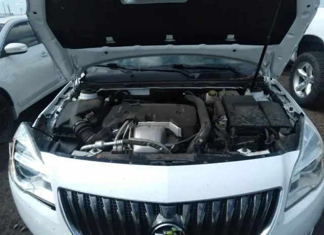 Photo 9 VIN: 2G4GL5EX6H9191560 - BUICK REGAL 