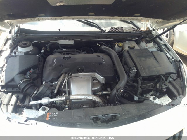 Photo 9 VIN: 2G4GM5EX4H9127787 - BUICK REGAL 