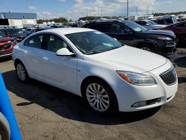 Photo 3 VIN: 2G4GN5EC5B9208170 - BUICK REGAL 