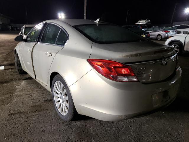 Photo 2 VIN: 2G4GN5EC9B9178946 - BUICK REGAL CXL 