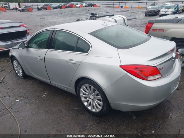 Photo 2 VIN: 2G4GN5ECXB9212327 - BUICK REGAL 