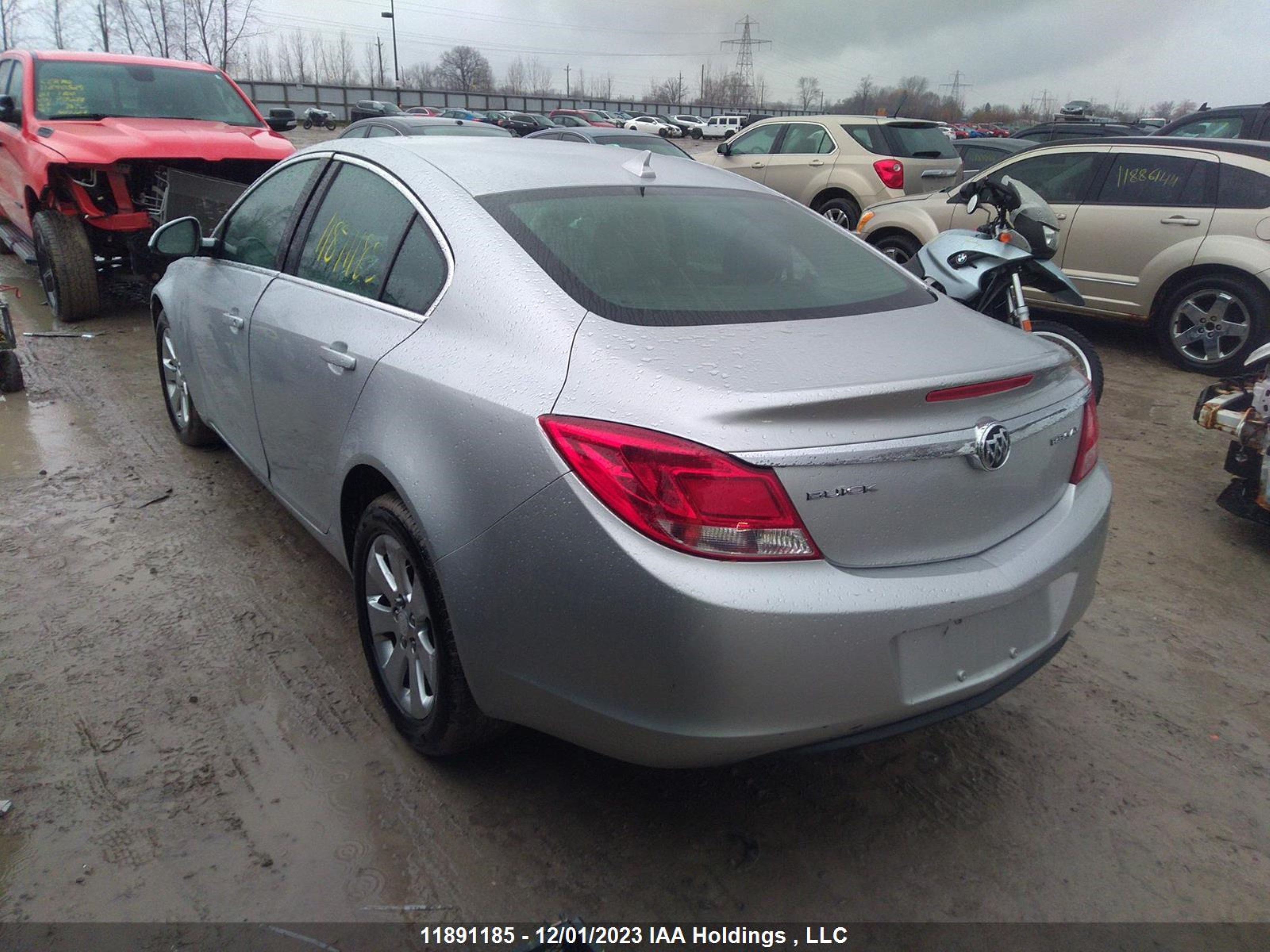 Photo 2 VIN: 2G4GN5EK3C9156157 - BUICK REGAL 