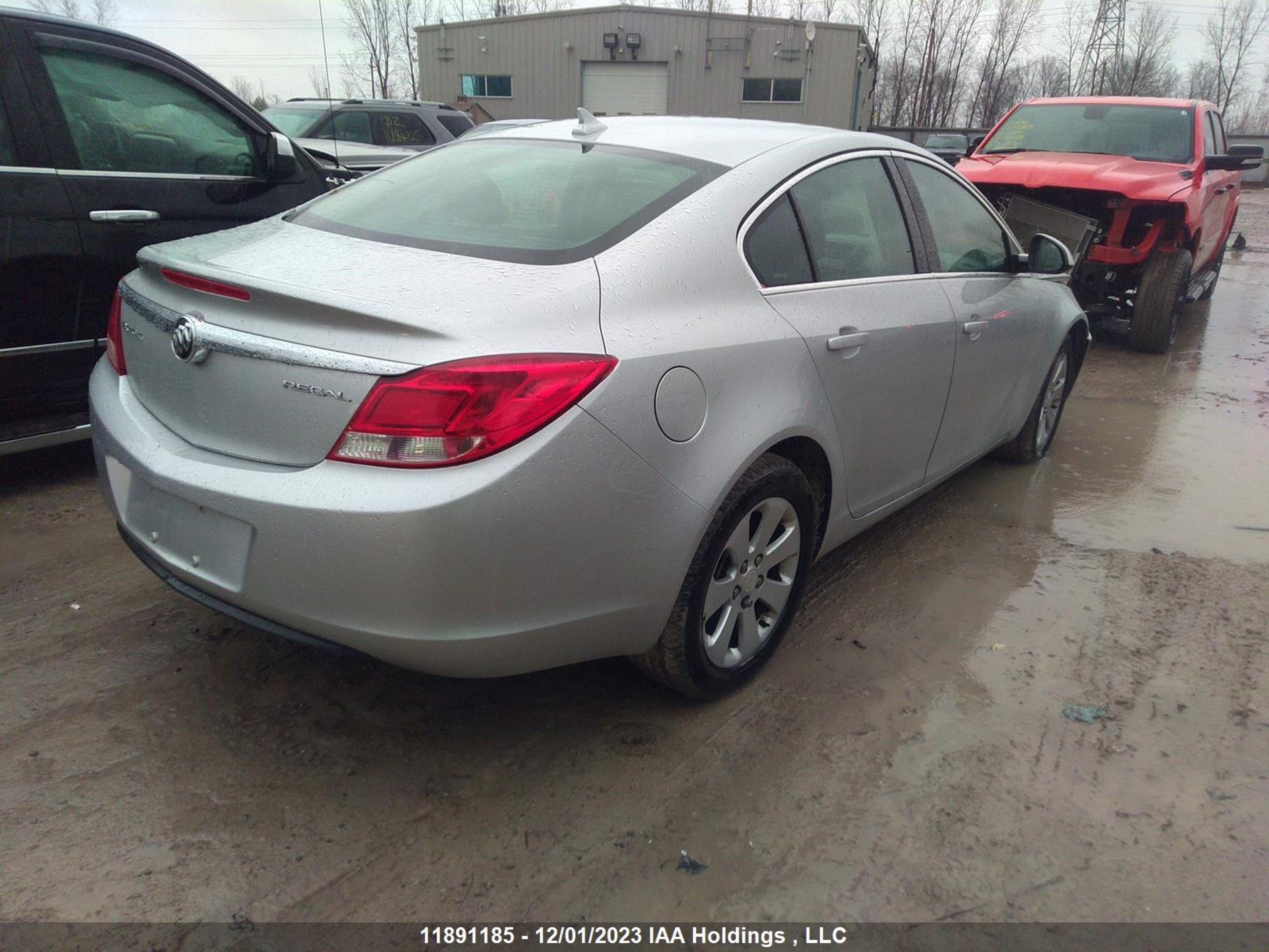 Photo 3 VIN: 2G4GN5EK3C9156157 - BUICK REGAL 