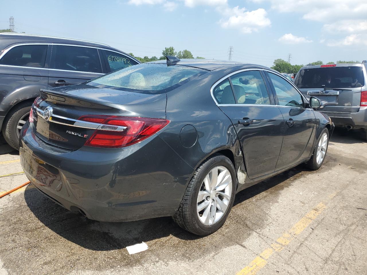 Photo 2 VIN: 2G4GN5EX1F9121875 - BUICK REGAL 