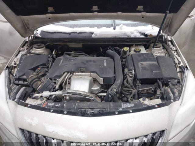 Photo 9 VIN: 2G4GN5EX2F9230765 - BUICK REGAL 