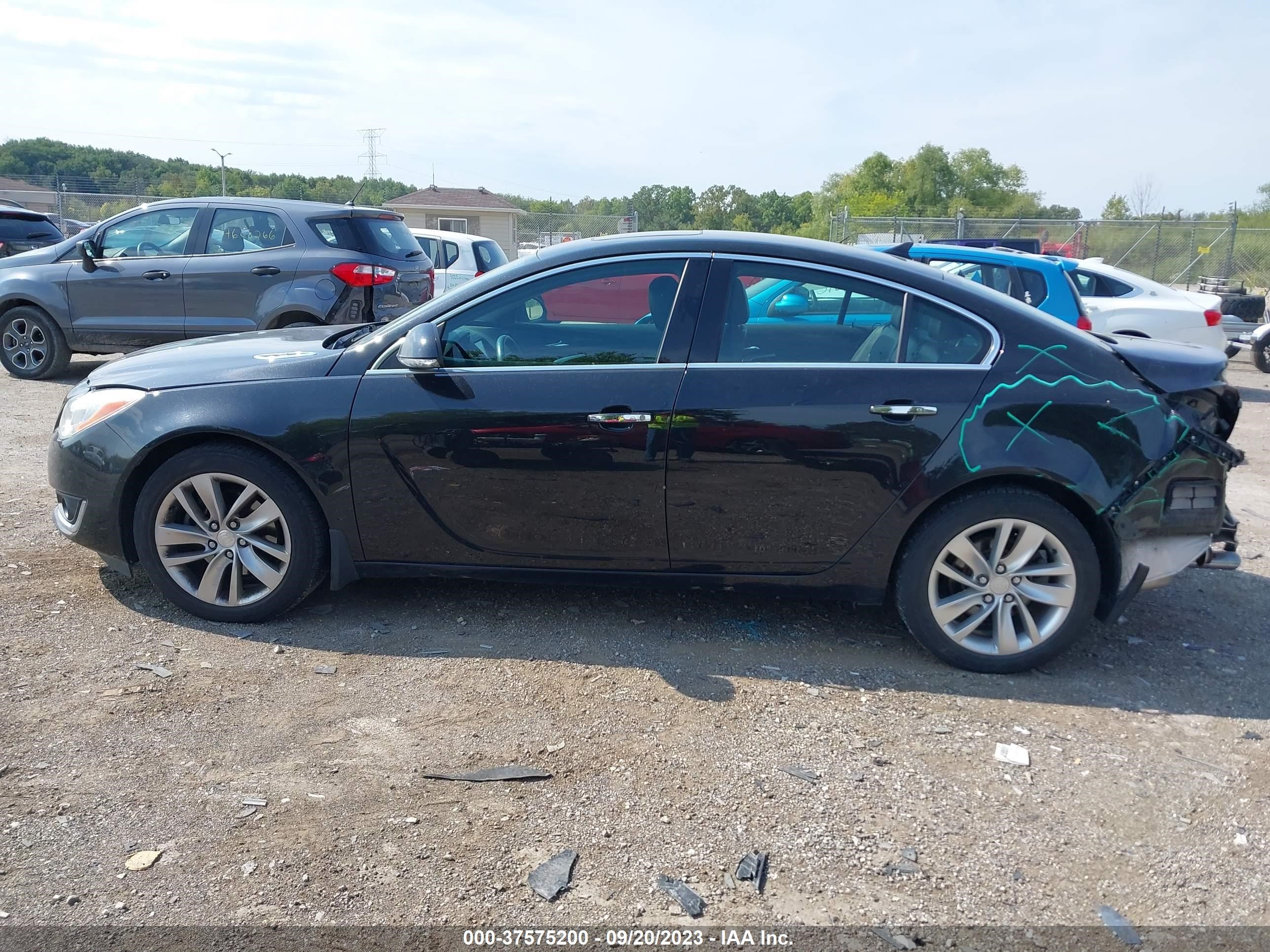 Photo 14 VIN: 2G4GN5EX3E9287278 - BUICK REGAL 