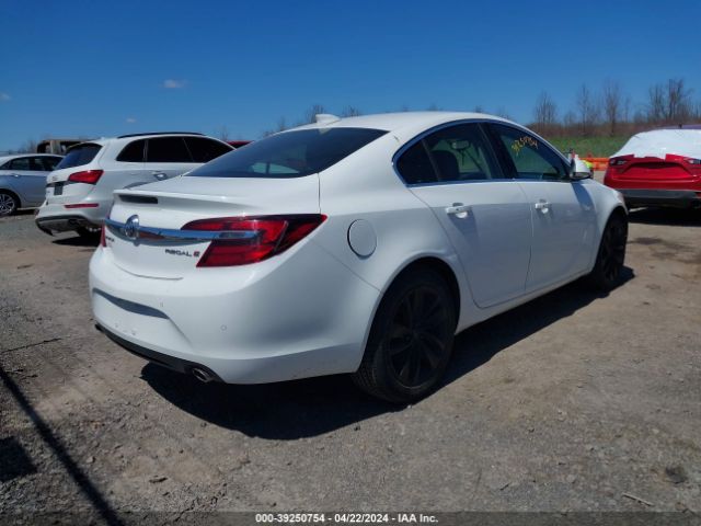 Photo 3 VIN: 2G4GN5EX8F9158213 - BUICK REGAL 