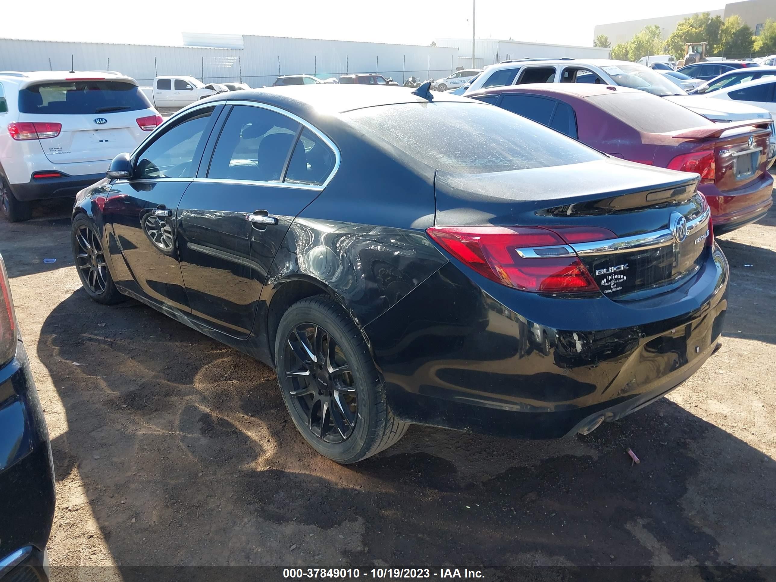 Photo 2 VIN: 2G4GN5EX9E9165654 - BUICK REGAL 