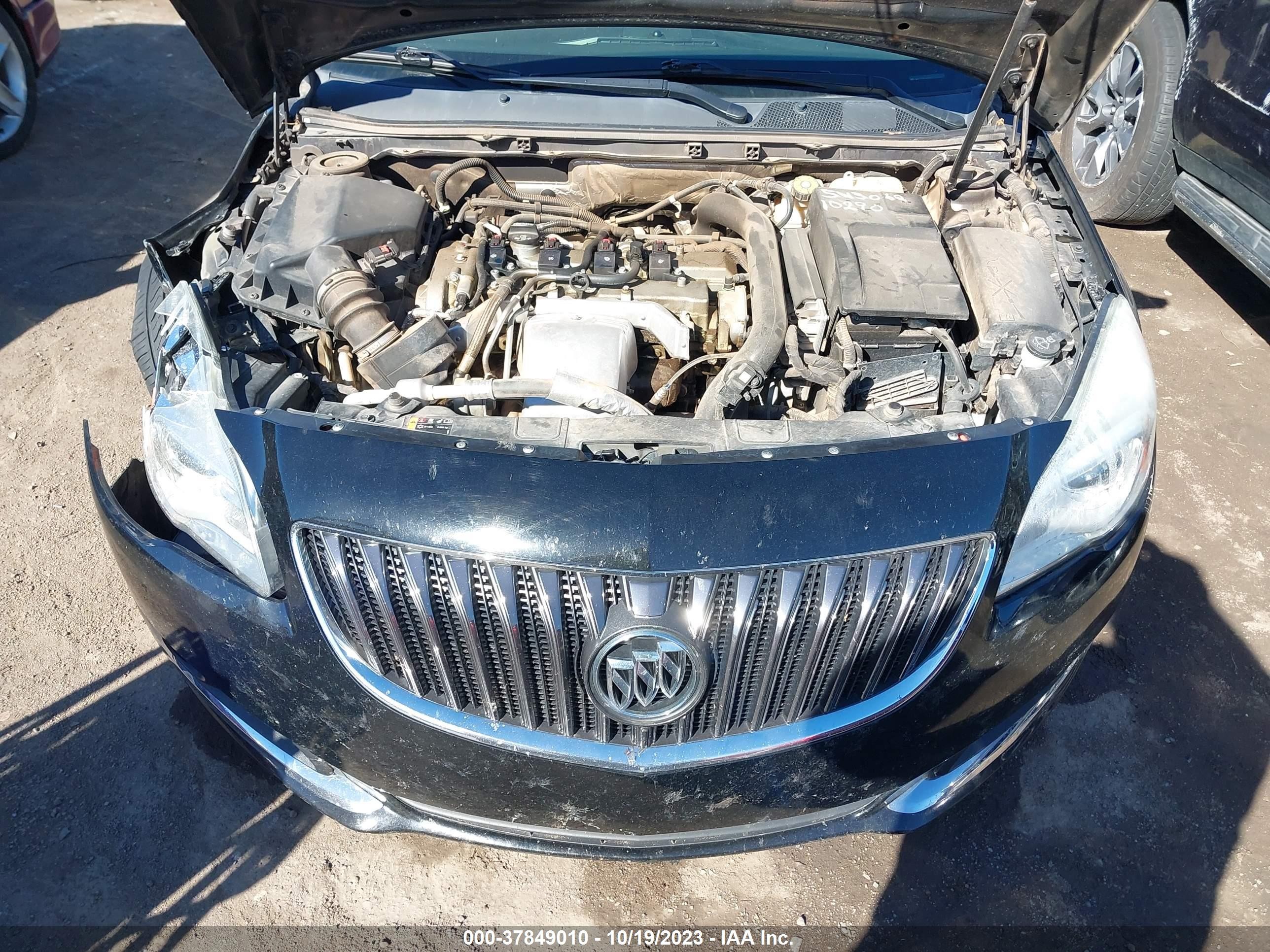 Photo 9 VIN: 2G4GN5EX9E9165654 - BUICK REGAL 