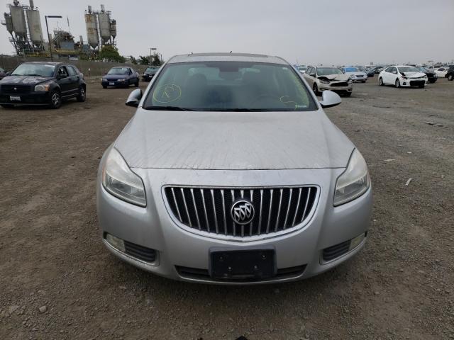 Photo 9 VIN: 2G4GP5EC2B9204622 - BUICK REGAL CXL 