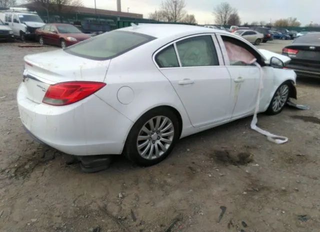 Photo 3 VIN: 2G4GP5EC5B9178291 - BUICK REGAL 