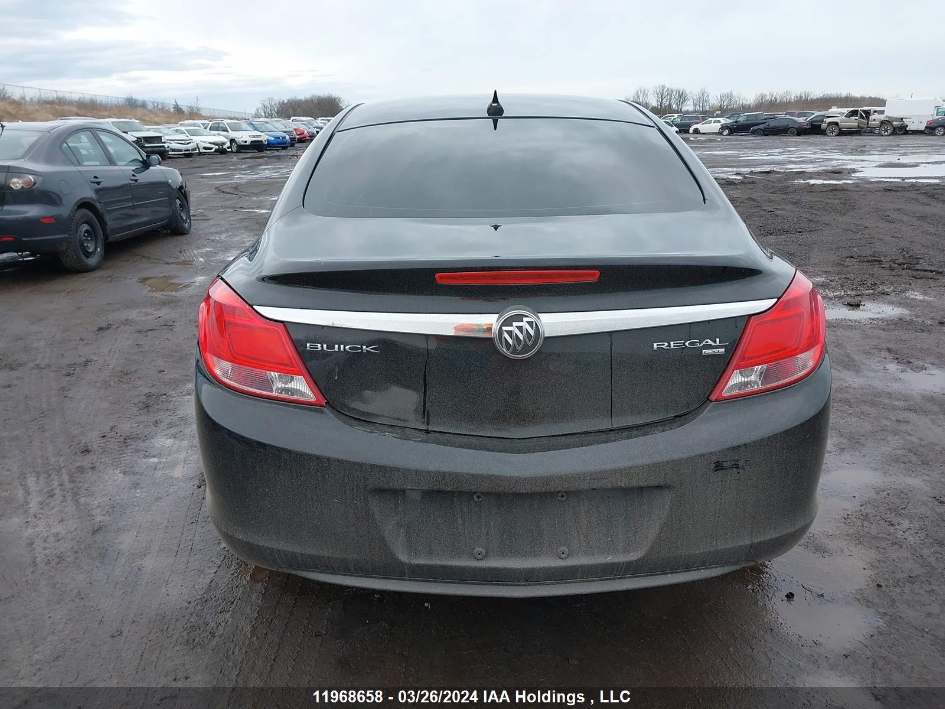 Photo 15 VIN: 2G4GP5EC6B9178123 - BUICK REGAL 