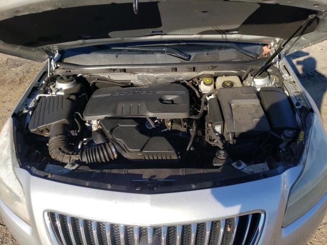 Photo 10 VIN: 2G4GP5ECXB9205095 - BUICK REGAL 