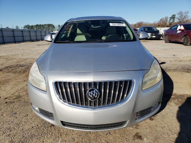 Photo 4 VIN: 2G4GP5ECXB9205095 - BUICK REGAL 