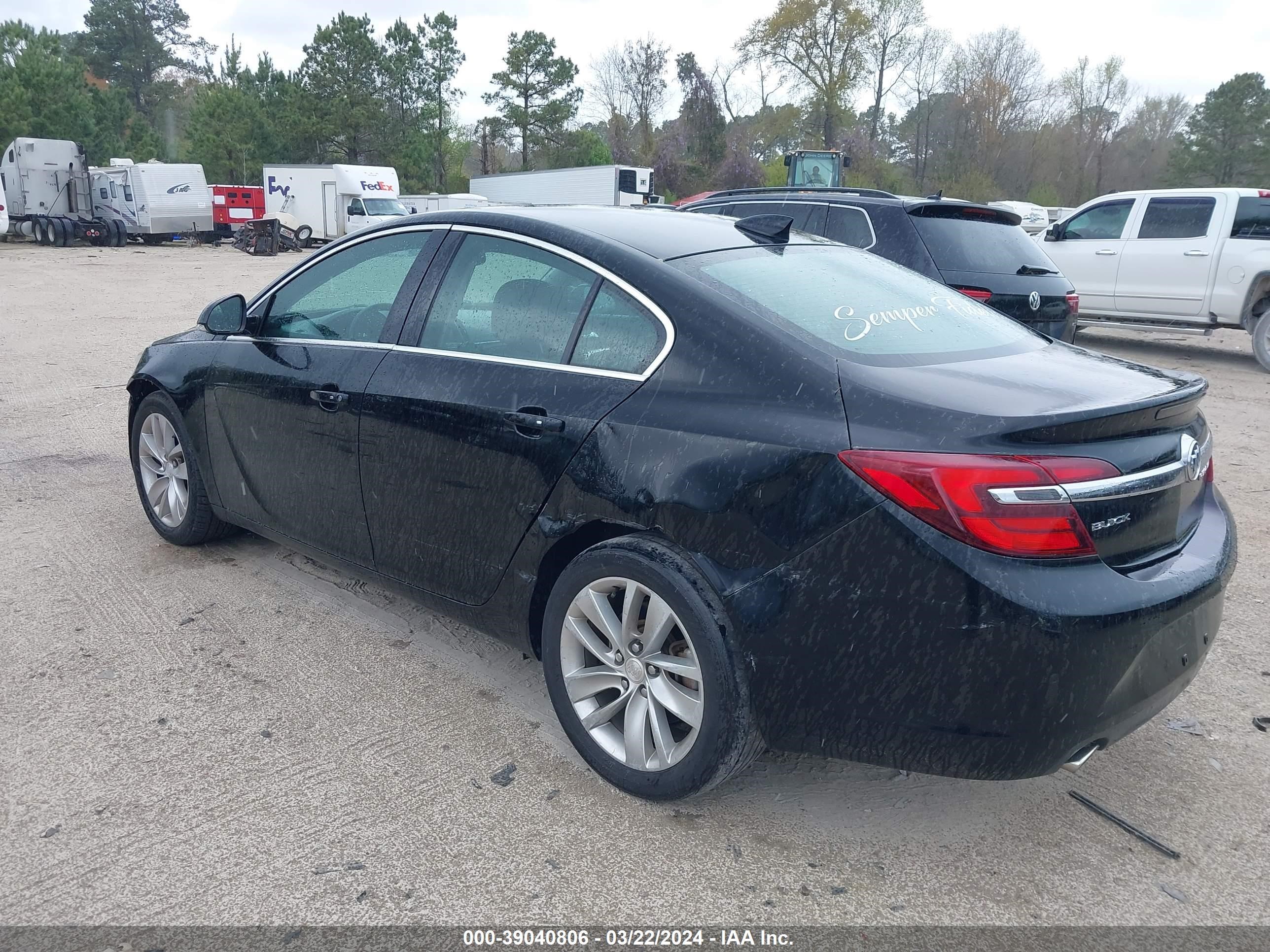 Photo 2 VIN: 2G4GP5EX7G9156030 - BUICK REGAL 