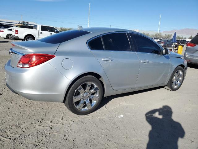 Photo 2 VIN: 2G4GR5EK0C9133925 - BUICK REGAL 