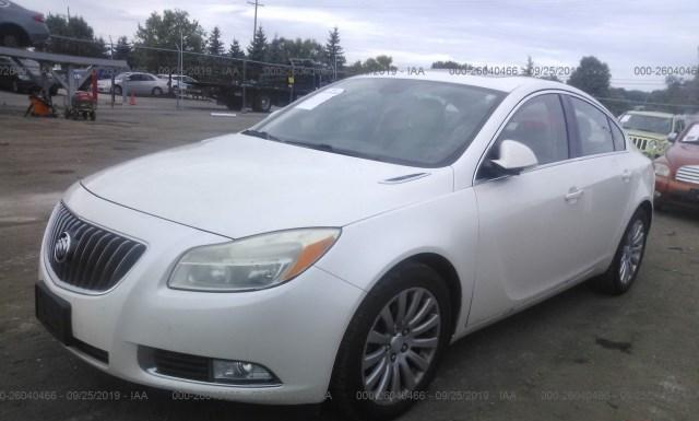 Photo 1 VIN: 2G4GR5EK1C9167632 - BUICK REGAL 