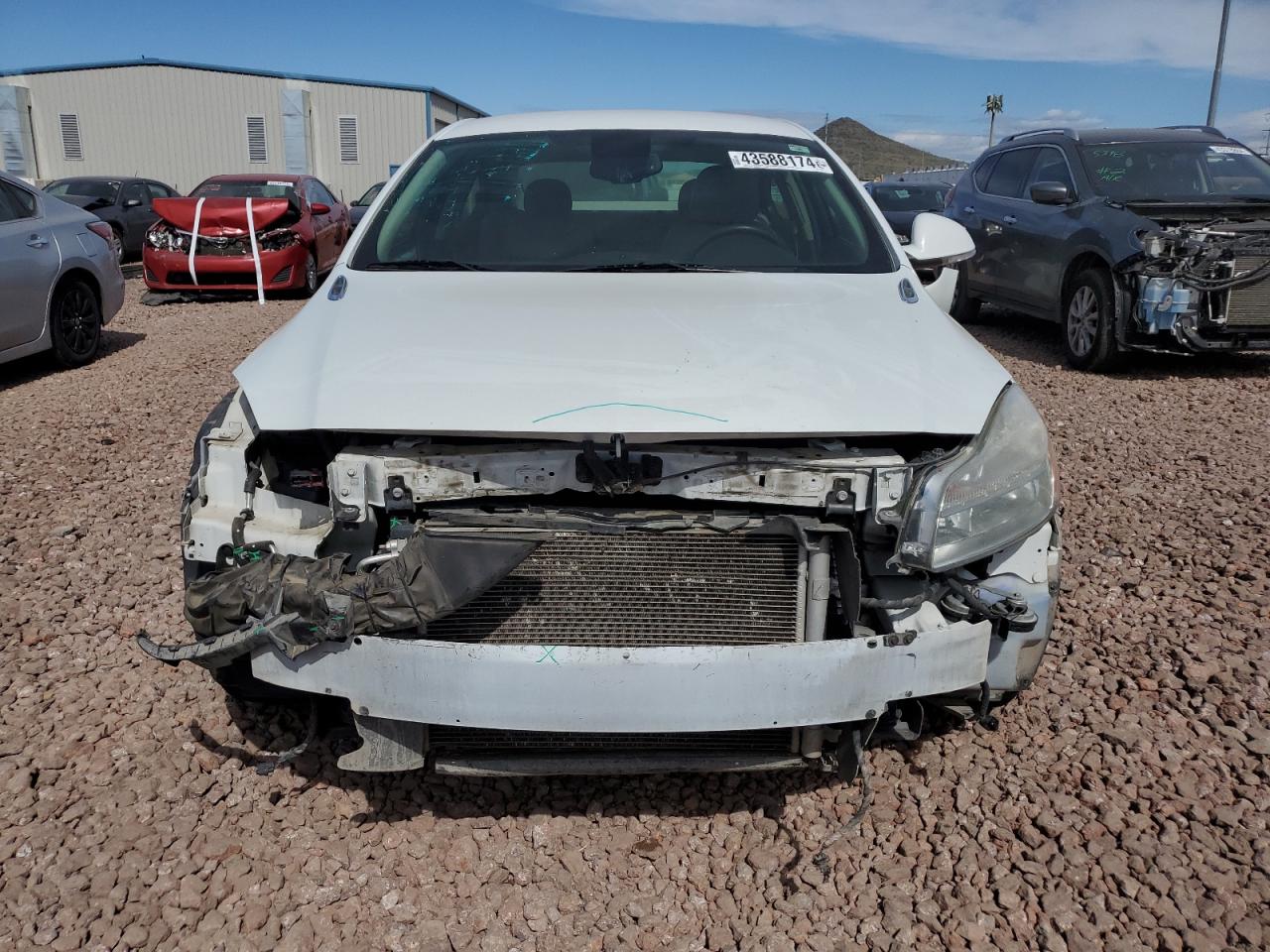 Photo 4 VIN: 2G4GR5EK2C9130606 - BUICK REGAL 