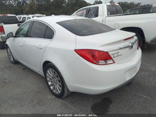 Photo 2 VIN: 2G4GR5EK4C9182075 - BUICK REGAL 