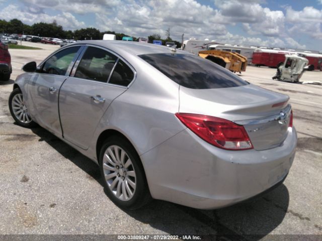 Photo 2 VIN: 2G4GR5EK5C9181565 - BUICK REGAL 